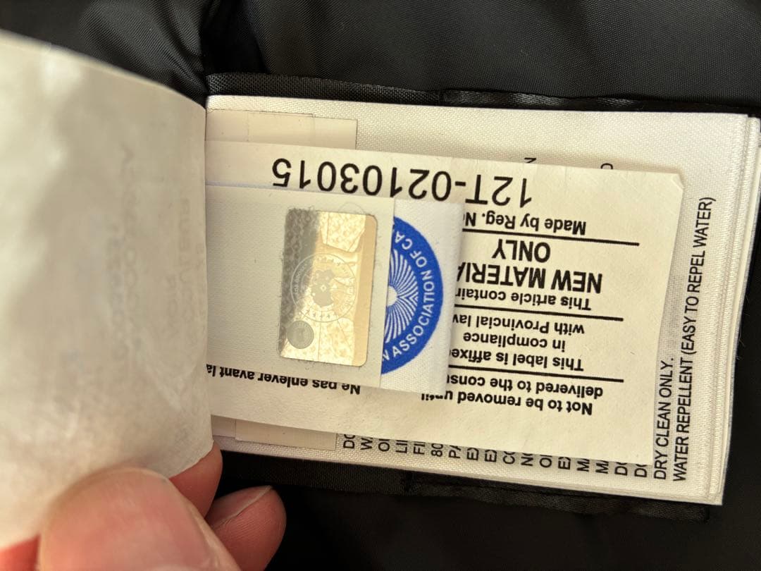   ブラック ダウンベスト