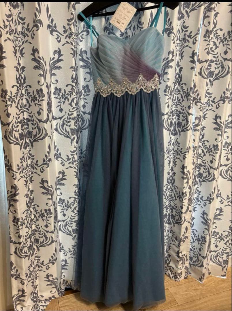 【ドレスルームアミ】　ブルーロングドレス