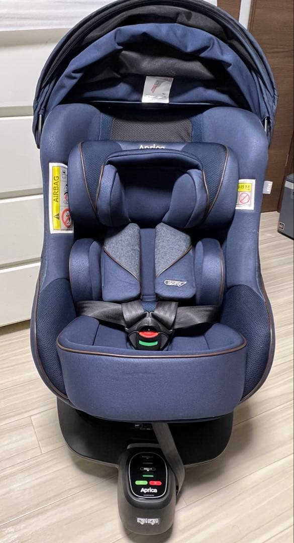 Aprica クルリラビッテエックス　アカチャンホンポ　ネイビー　ISofix付