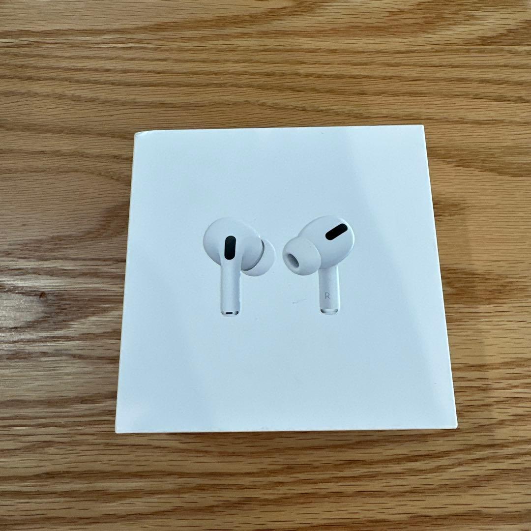 AirPods Pro アップル純正製品