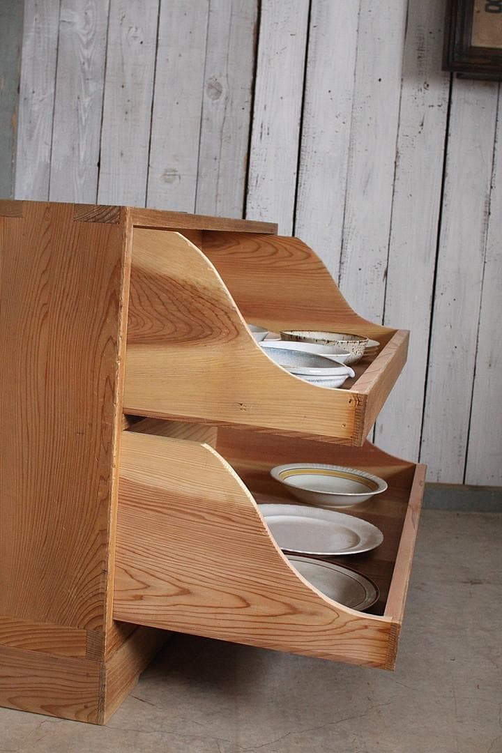 古い木製の引き出し　2段　食器棚　シャツケース　収納棚　チェスト　古家具