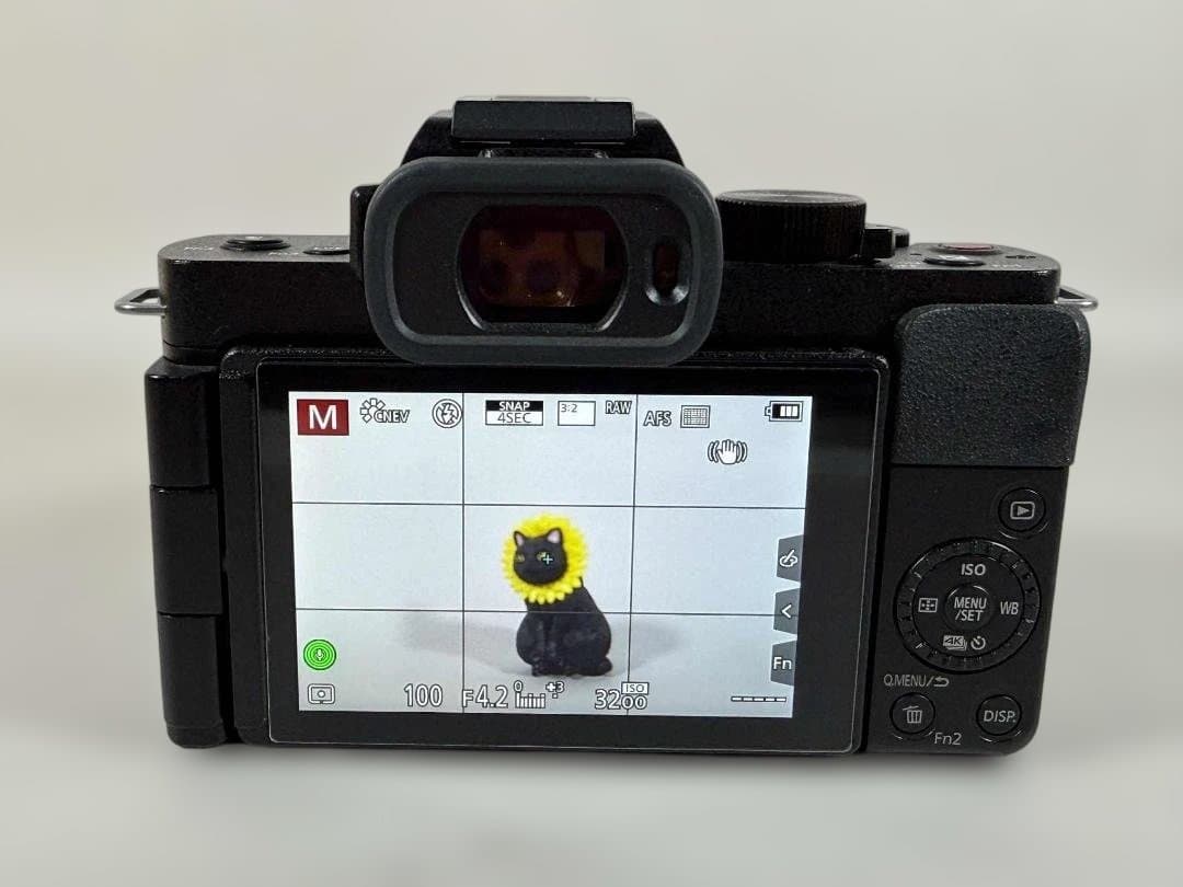 【極美品・保証書付】LUMIX DC-G100DV トライポッドグリップキット