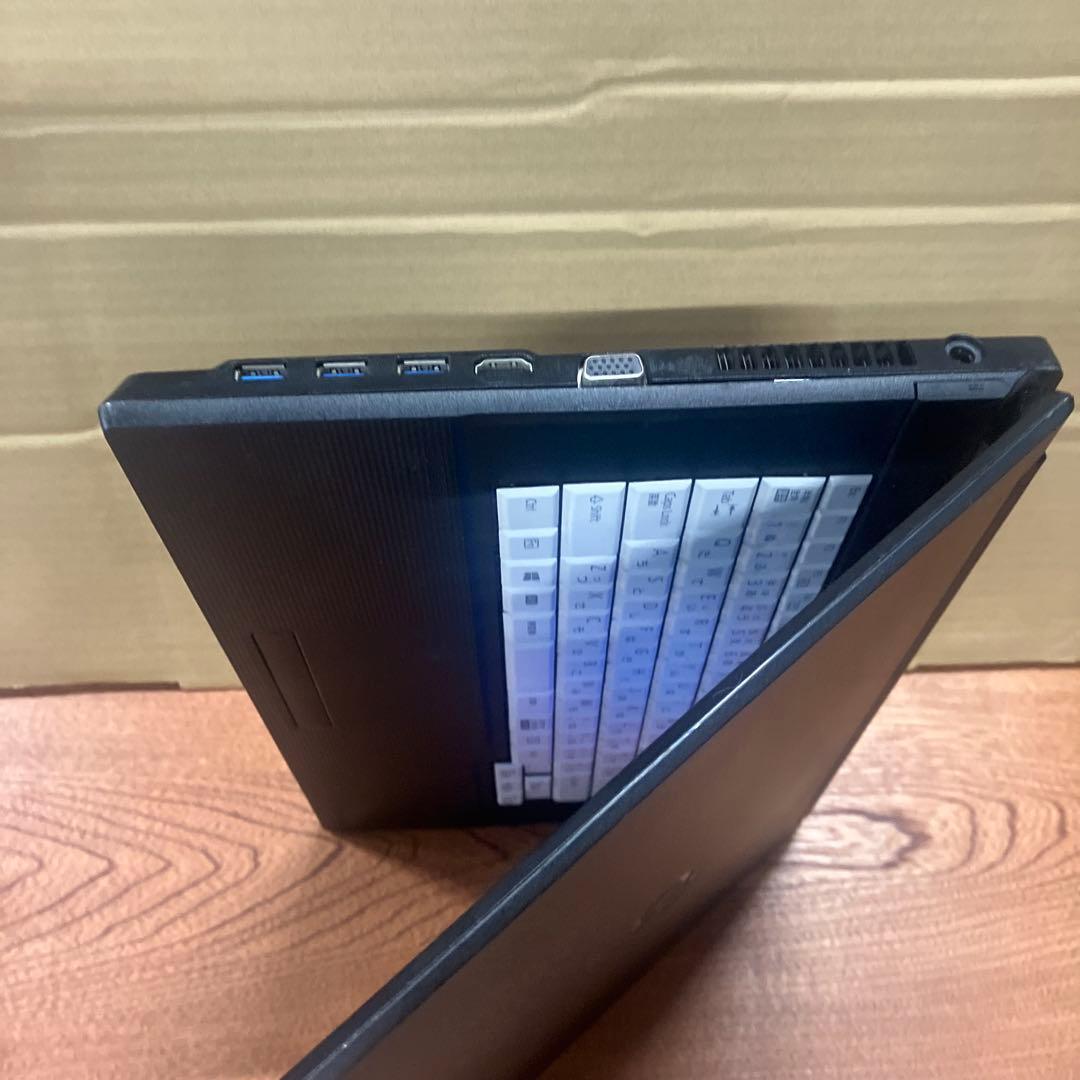 富士通 ノートPC Windows11　DVD付き　爆速SSD搭載