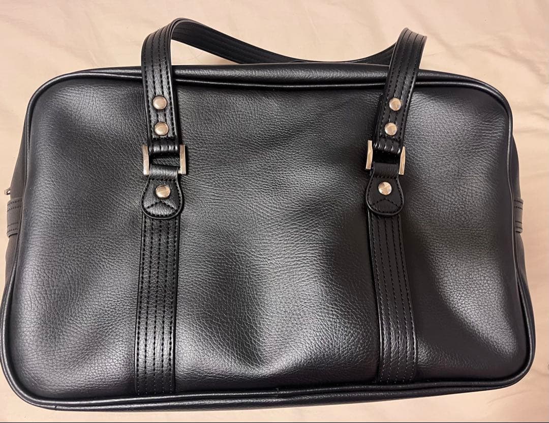 イーストボーイ合皮バッグ　Venus