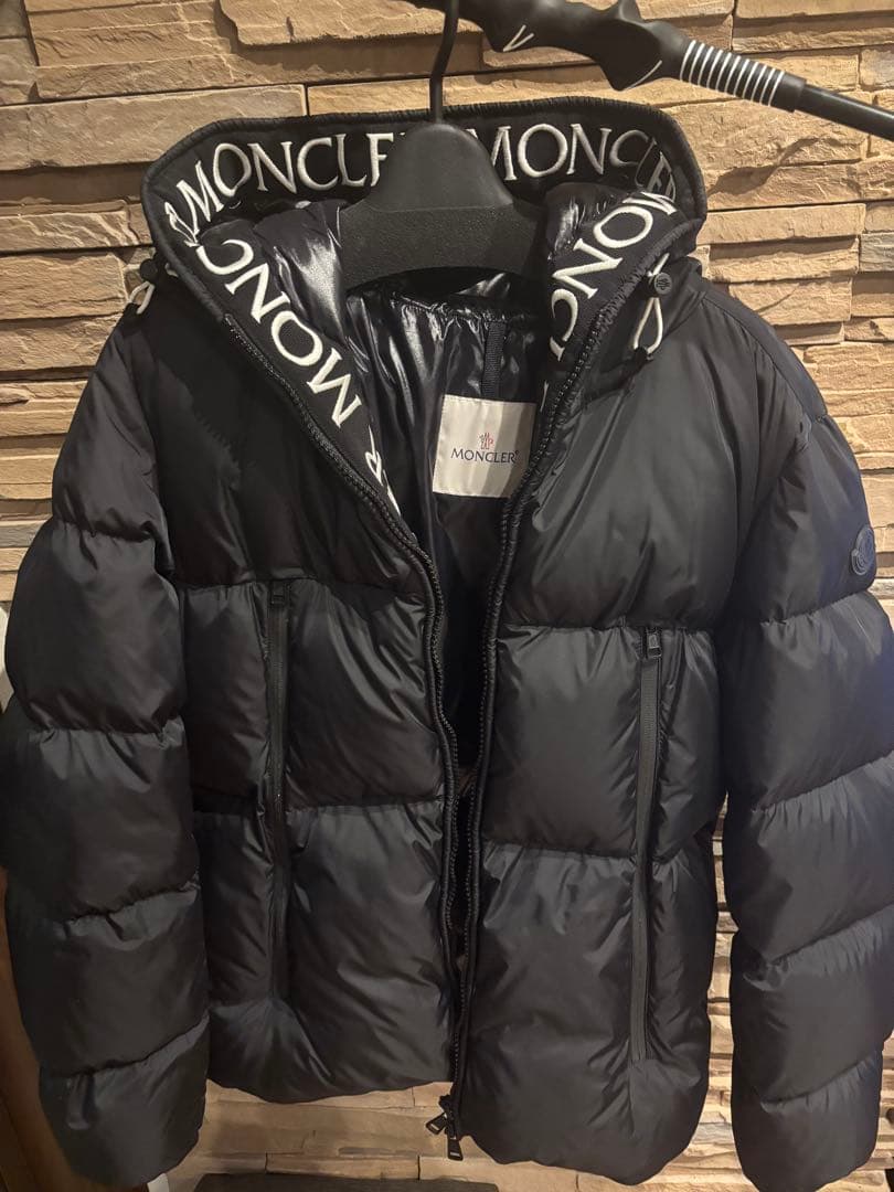 モンクレール MONTCLA（モンクラ）ダウンジャケット ブラック サイズ4