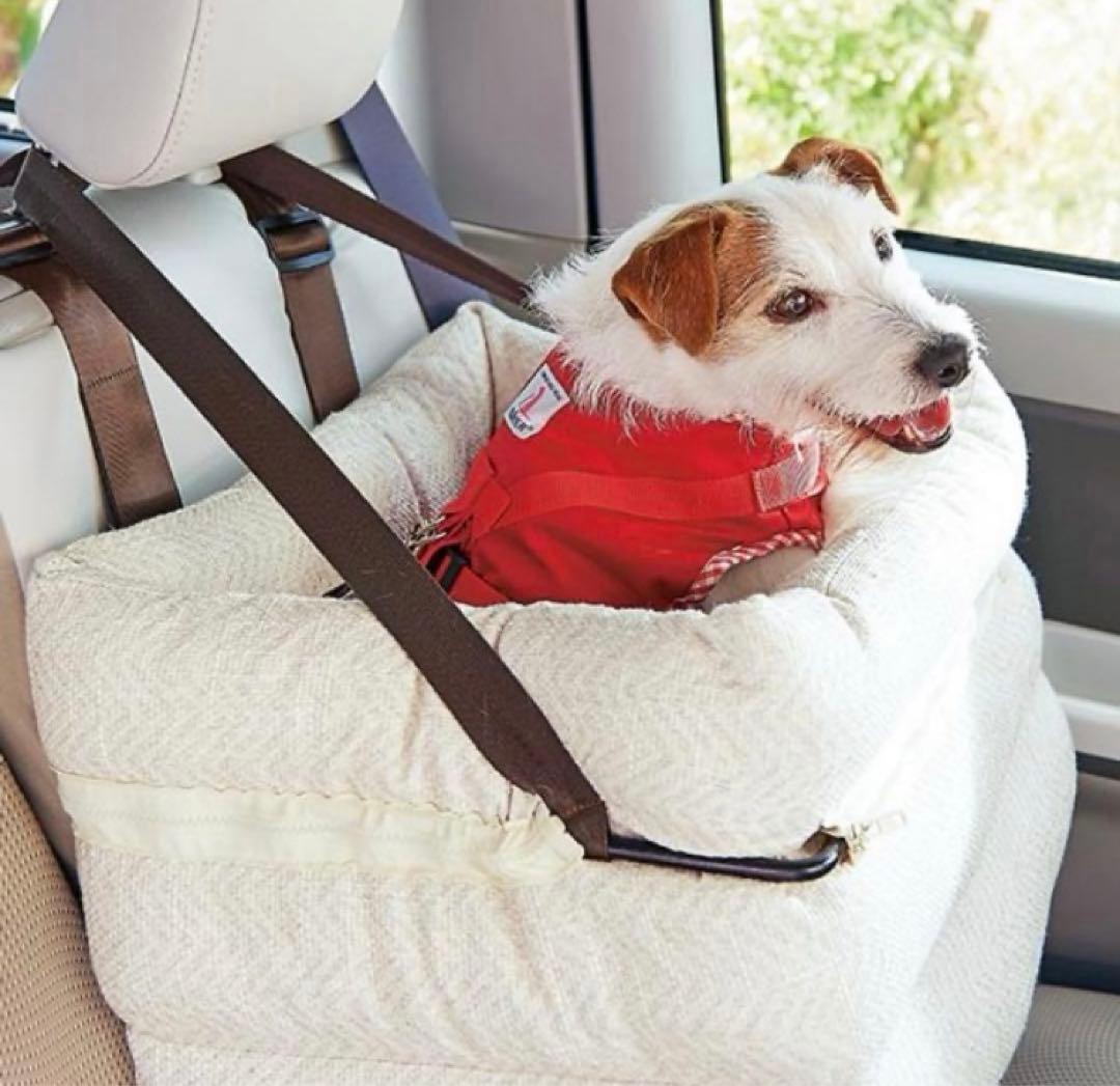 ペピィPEPPY ソファボックス（車窓乗り出し防止ドライブボックス）　アイボリー