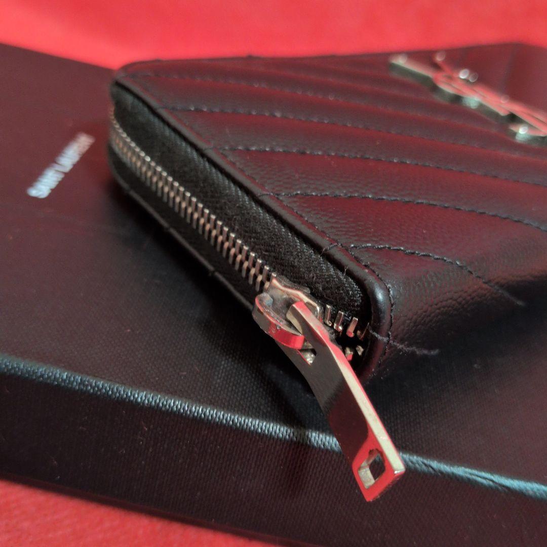 SANT LAURENT／サンローラン 長財布　 キャビアスキン ／YSL／黒