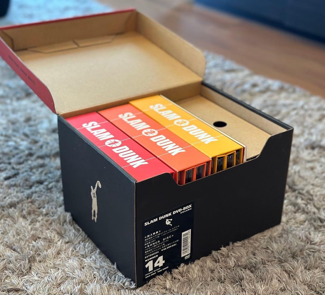 極美品 SLAM DUNK DVD-BOX 初回生産限定　三井寿ユニフォーム付き