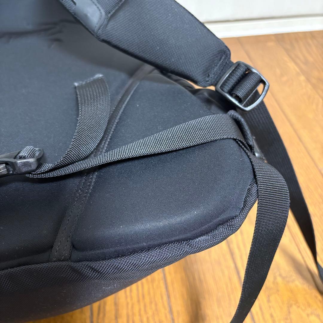 希少【廃盤モデル】ARC’TERYX アークテリクス アロー22 タグ付き