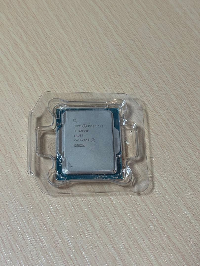 本日限定 Intel Core i3 12100F LGA1700