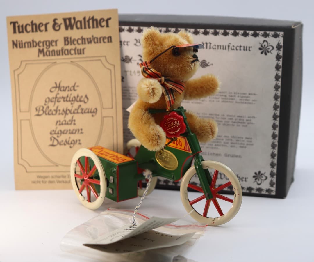 Teddy Bear with Tricycle Tucker＆Walther