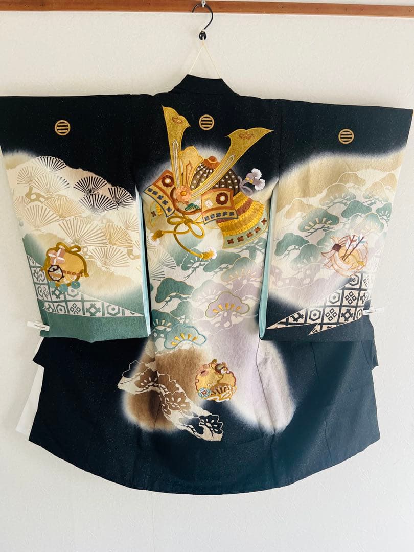 ★豪華刺繍兜 【日本製】お宮参り着物 男の子用 赤ちゃんの初着のお祝い 肌着付き