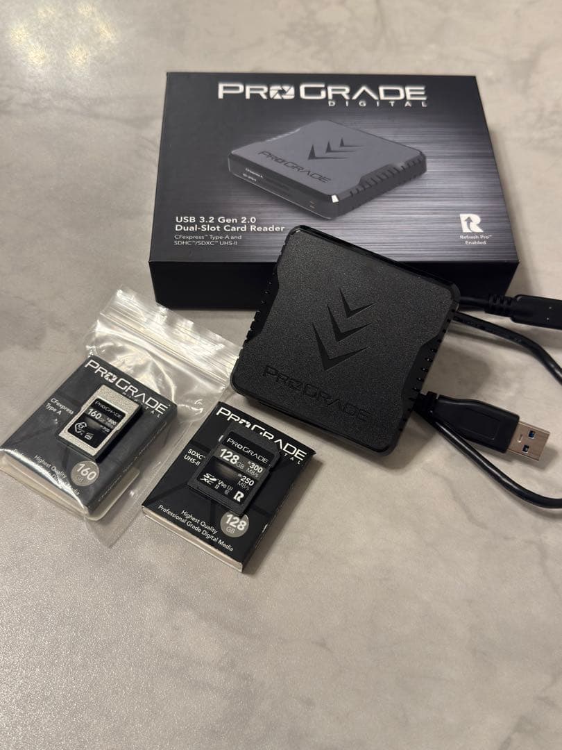 ProGrade 160GB+128GB＋カードリーダーお得なセット