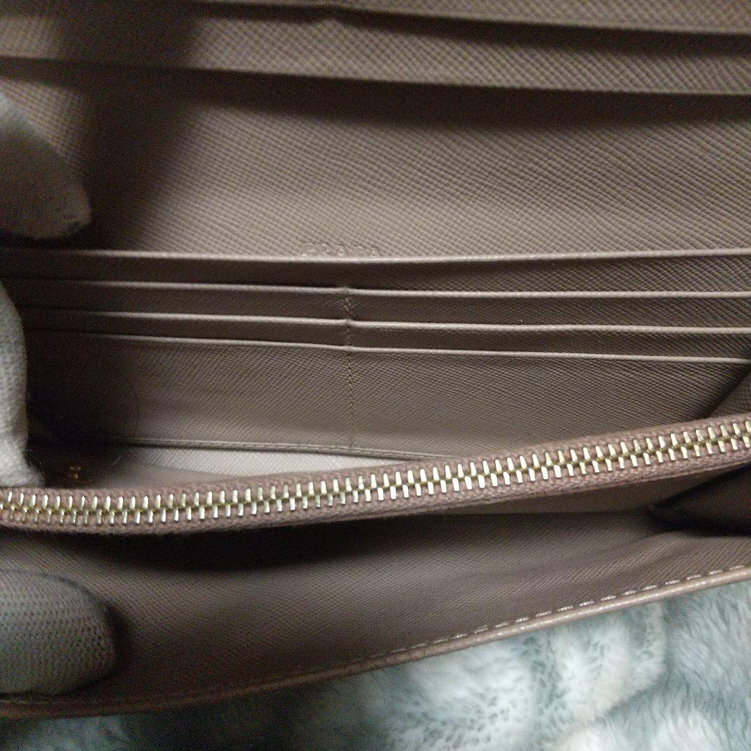 PRADA サフィアーノ 長財布 ベージュ系