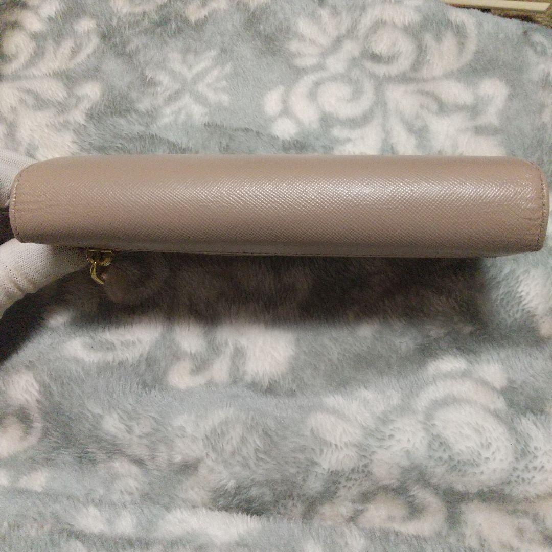 PRADA サフィアーノ 長財布 ベージュ系