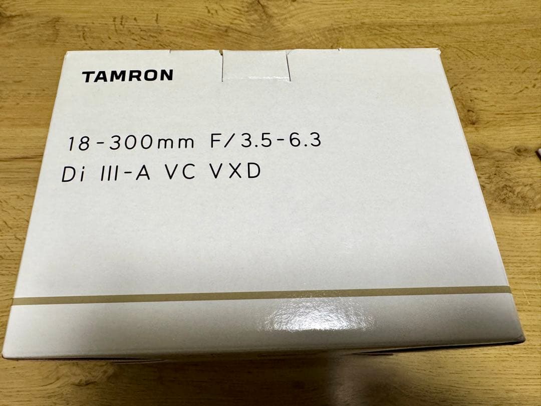 レンズ(ズーム) Tamron 18-300mm F/3.5-6.3 sony