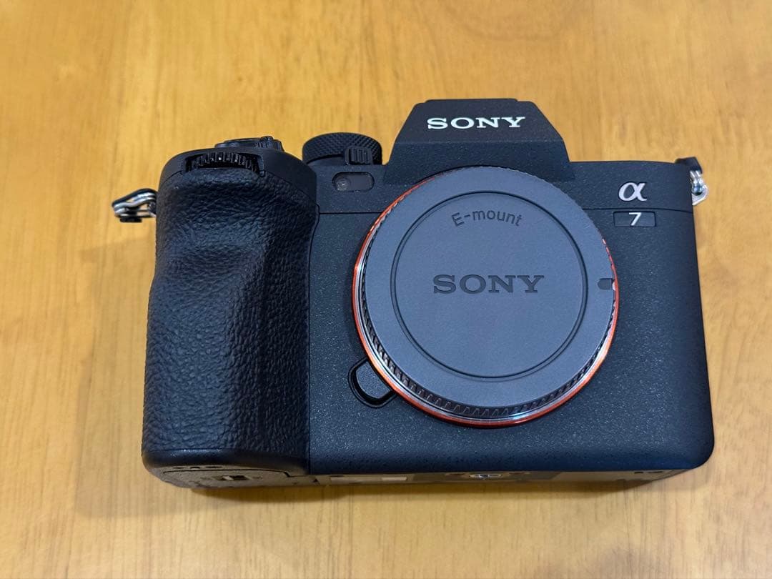 Sony α7Ⅳミラーレス一眼カメラ　美品、sdカード2枚
