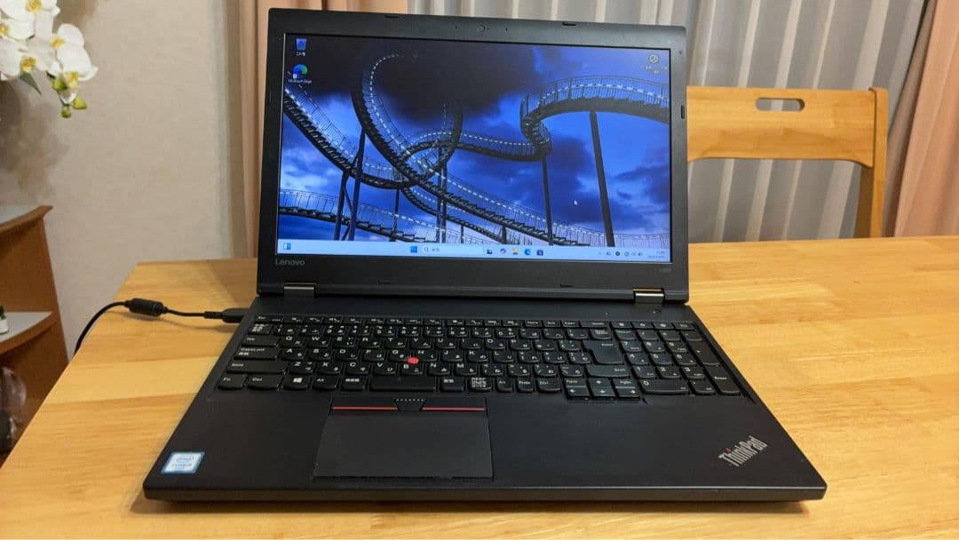 レノボ　シンクパッド L560　i5-6200U　SSD 256GBメモリ8GB
