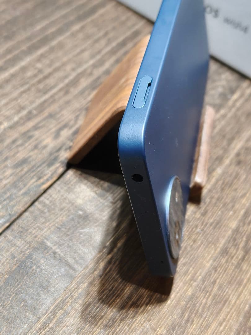 美品 AQUOS wish4 A403SH SIMフリー スマホ