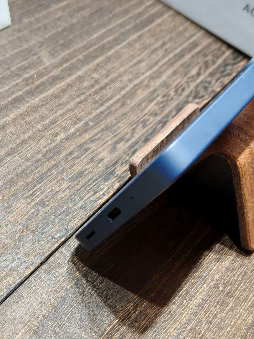 美品 AQUOS wish4 A403SH SIMフリー スマホ