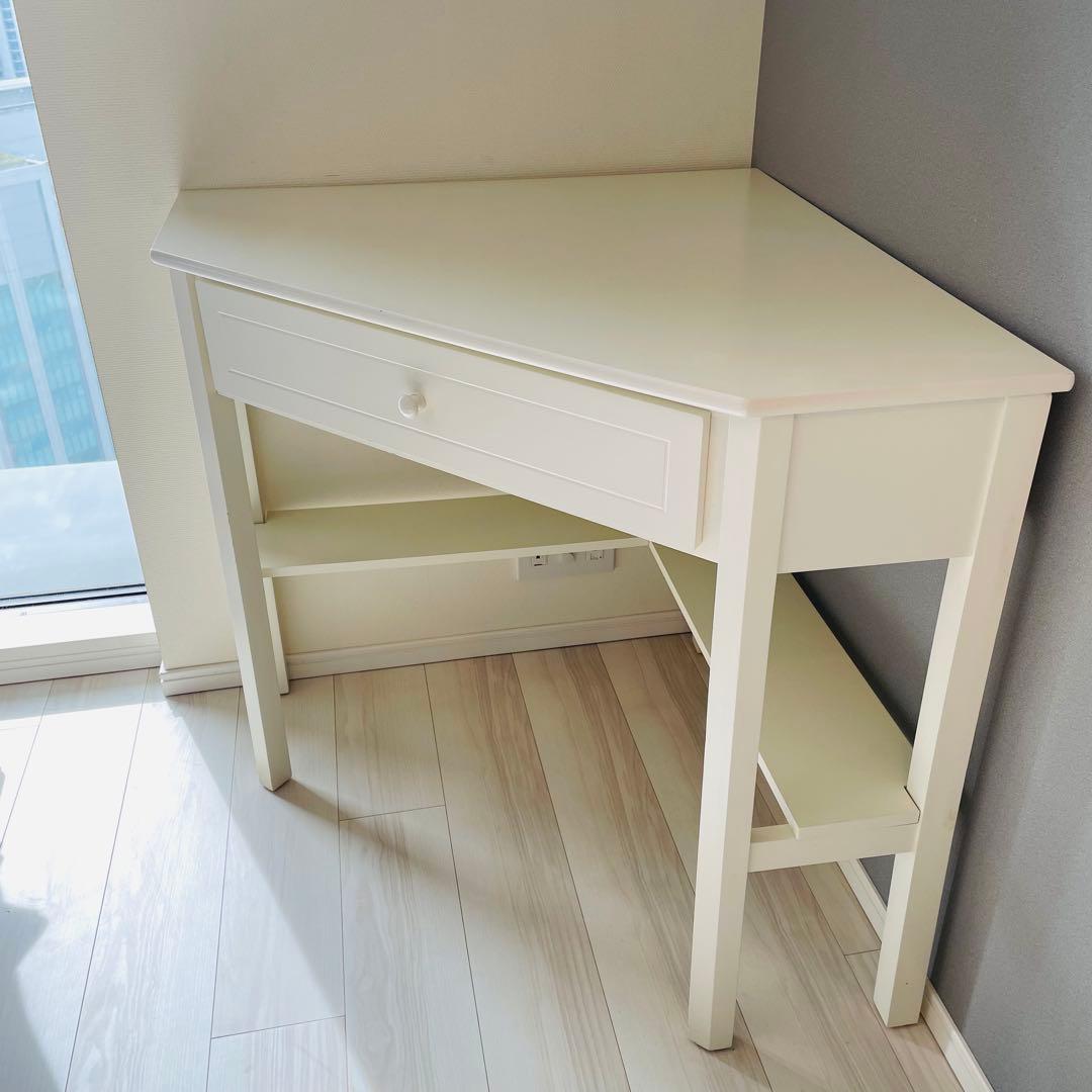 ホワイト コーナーデスク 引き出し付き　飾り台　北欧スタイル