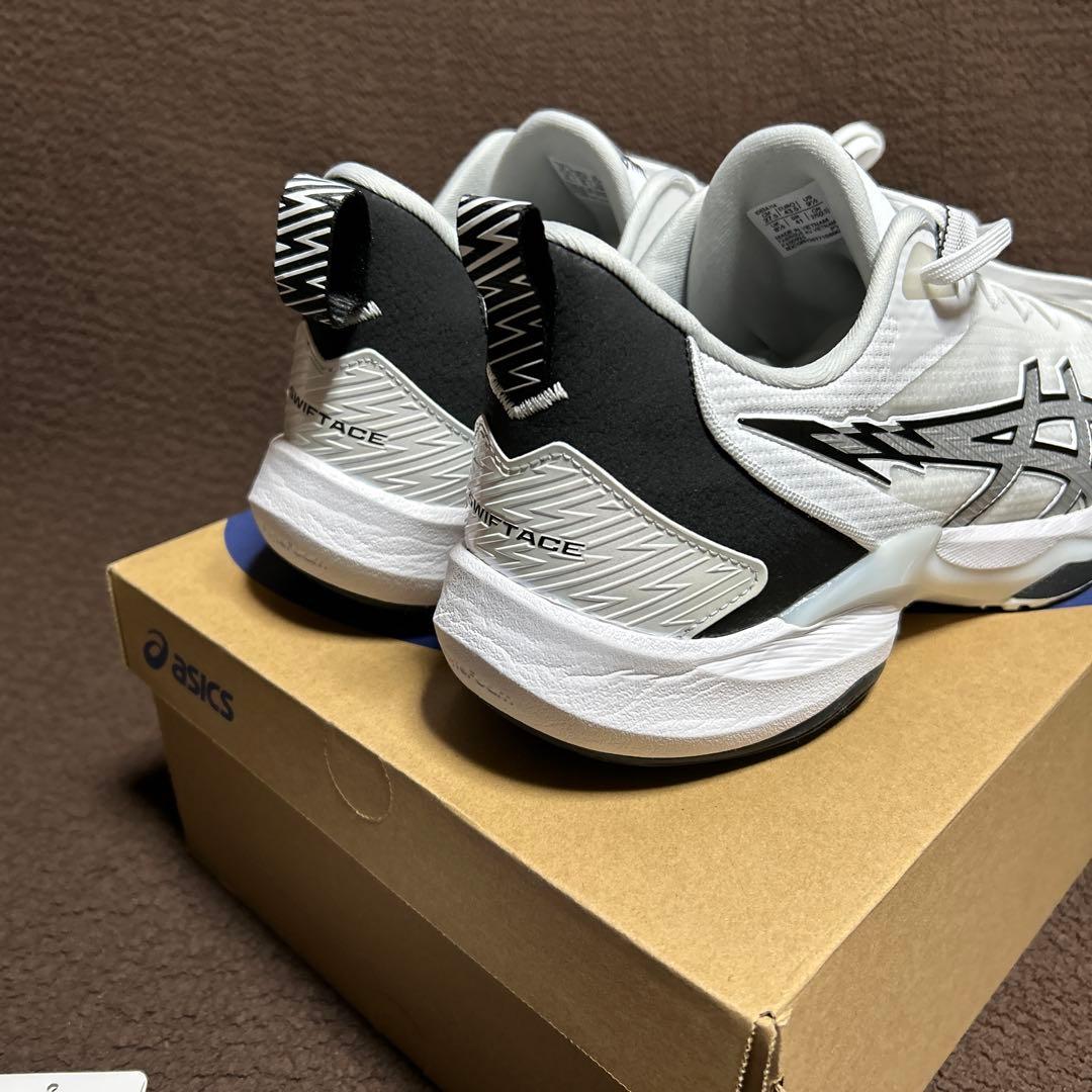 【新品】ASICS swiftace 27.5バスケットボールシューズ