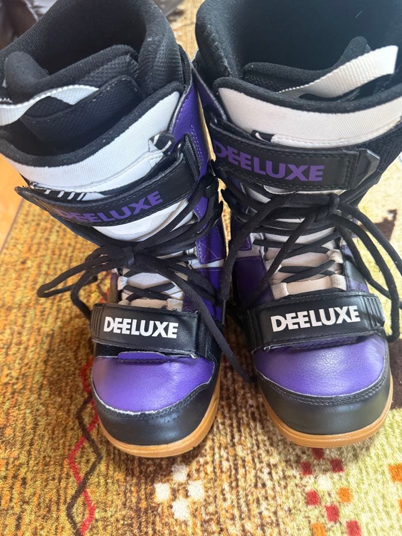 スノーボード deeluxe DNA pro