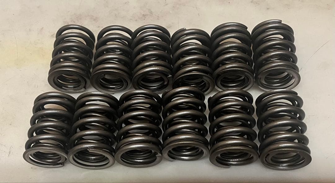 l28 東名強化バルブスプリング　ハコスカ　s30 l型ソレックスウェーバー