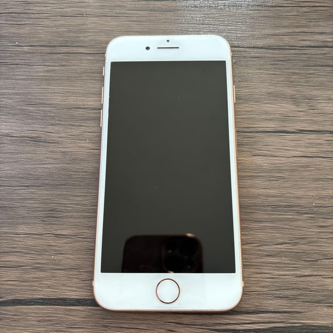 Apple iPhone 8 ホワイト iFaceケース付き