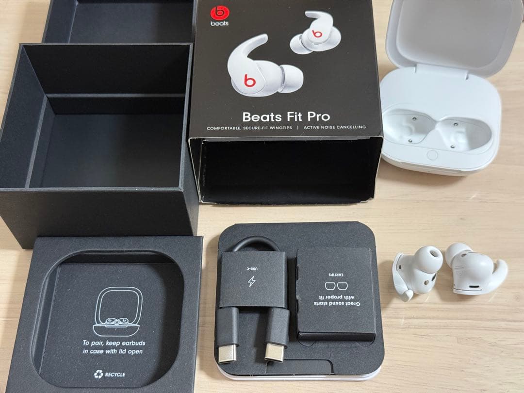 Beats Fit Pro ワイヤレスイヤフォン ホワイト