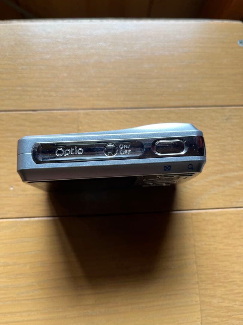 PENTAX Optio E50コンパクトデジタルカメラ 単三電池駆動！