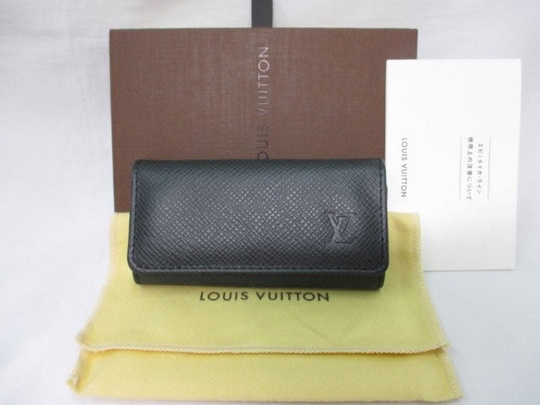 新品 未使用 ルイヴィトン タイガ ４連キーケース 黒（アルドワーズ）箱付き