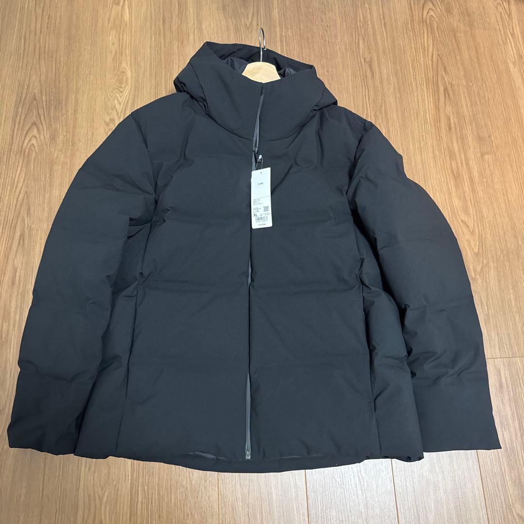 新品未使用　UNIQLO シームレスダウン パーカー　ブラック XL