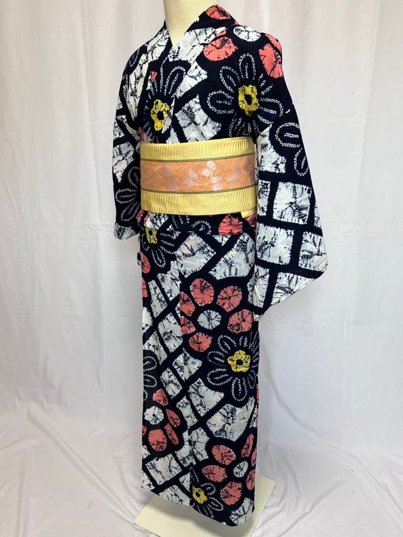 有松　鳴海絞り　ゆかた