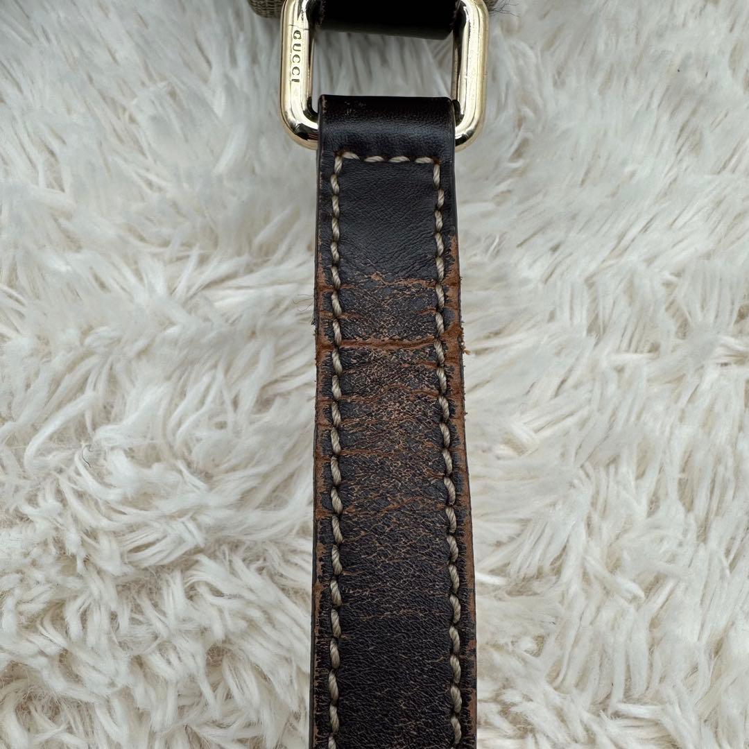 ✨人気✨グッチ　ショルダーバッグ　GG柄　スプリーム　PVC ベージュ