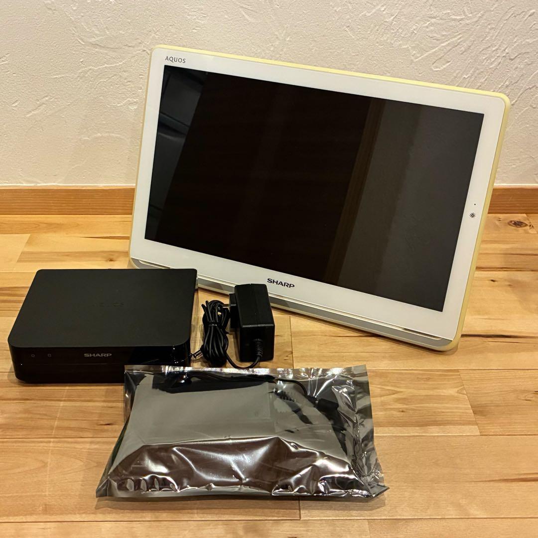 SHARP AQUOS 防水テレビ リモコン付き 2T-C16AP