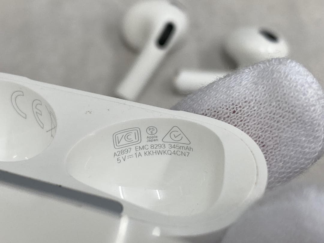 AirPods エアポッズ 第3世代