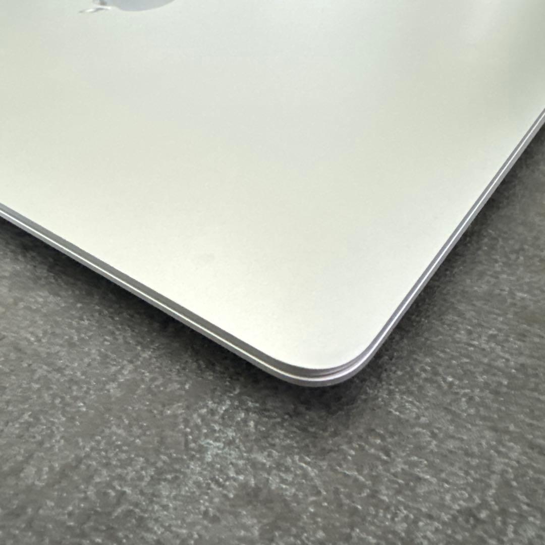 MacBook Air（M1,2020） 13.3㌅