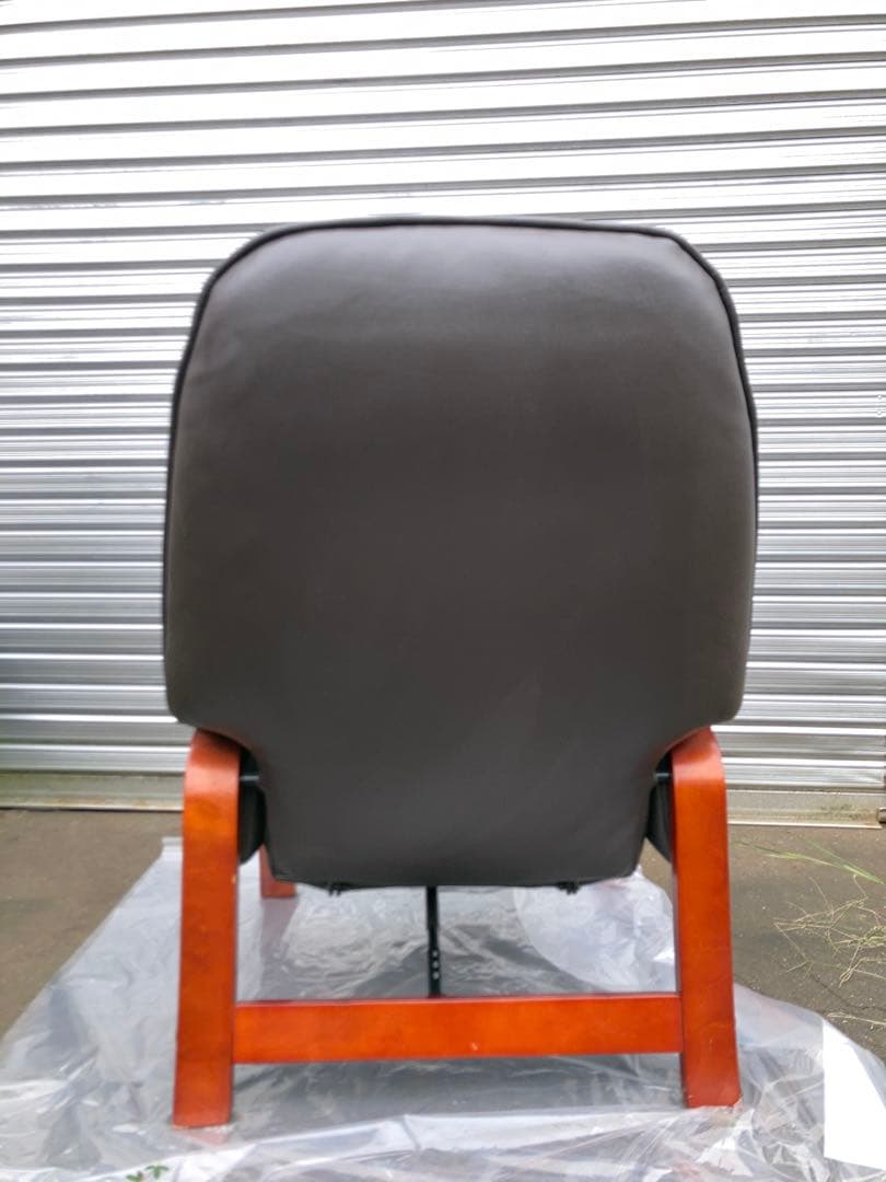 アームチェア 疲れないリラックス　腰が痛い人にも