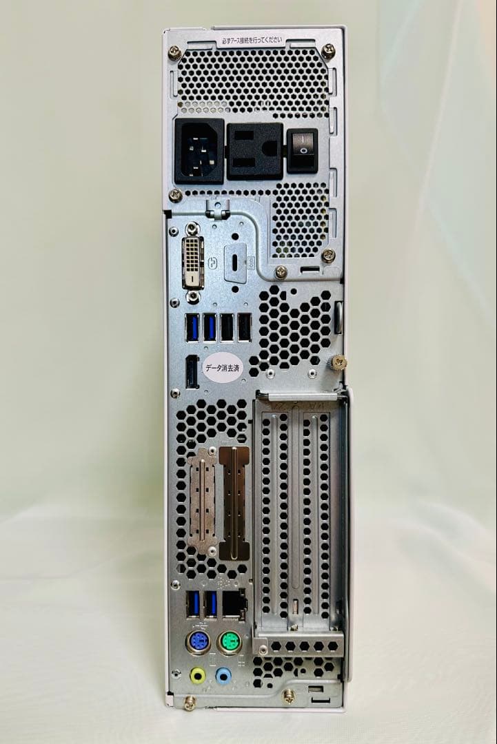 富士通 ESPRIMO D588/T