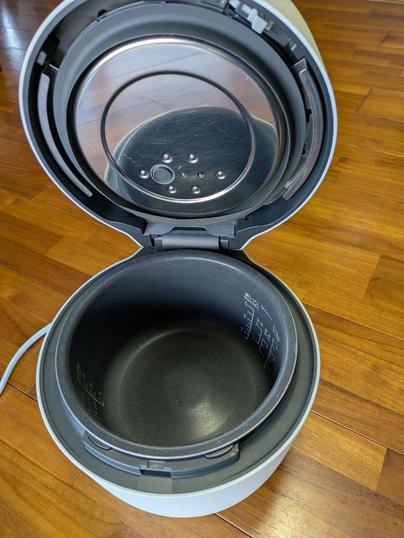 Panasonic パナソニック SR-NB102 炊飯器