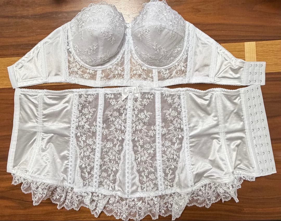 【bibi】セモアブライダルインナーF70/70