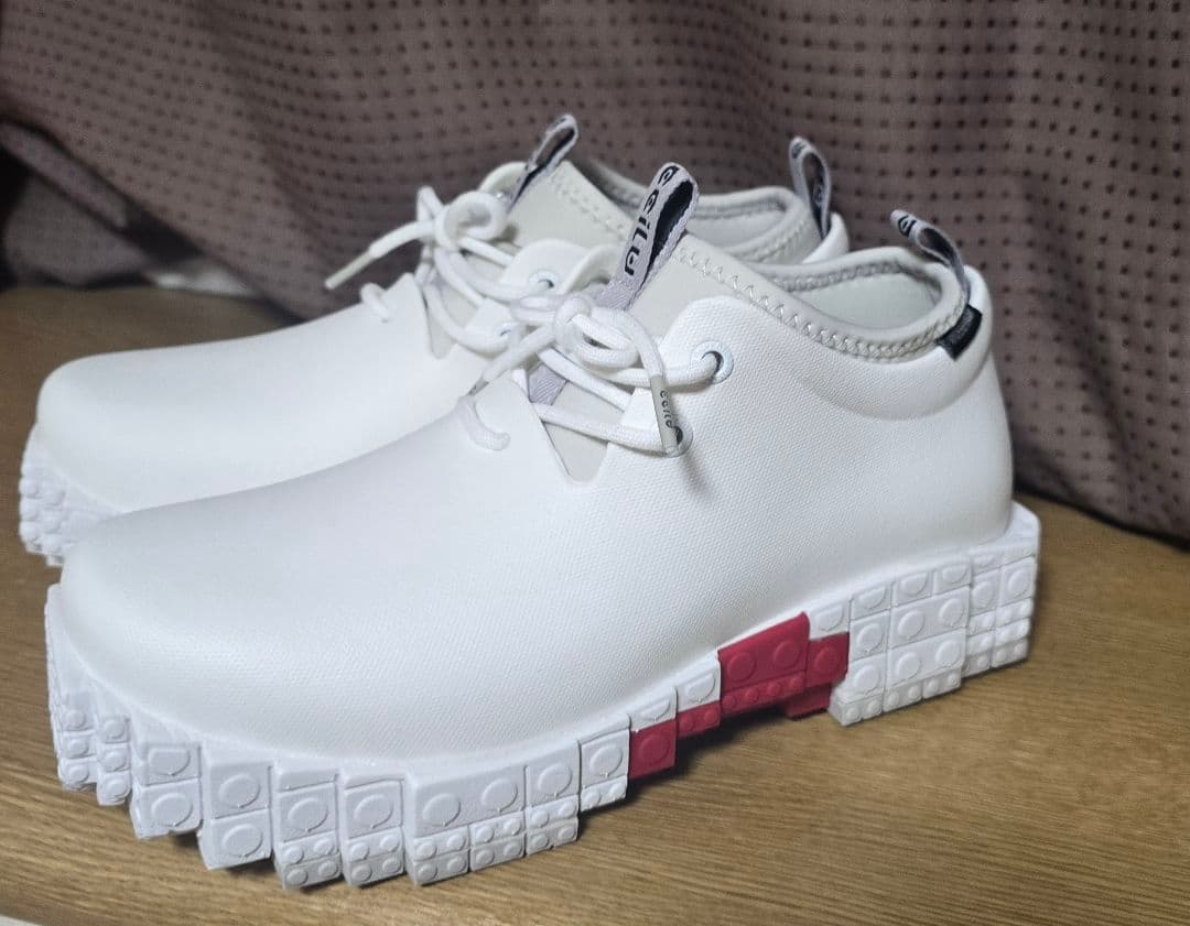 チルブロックソールスニーカー