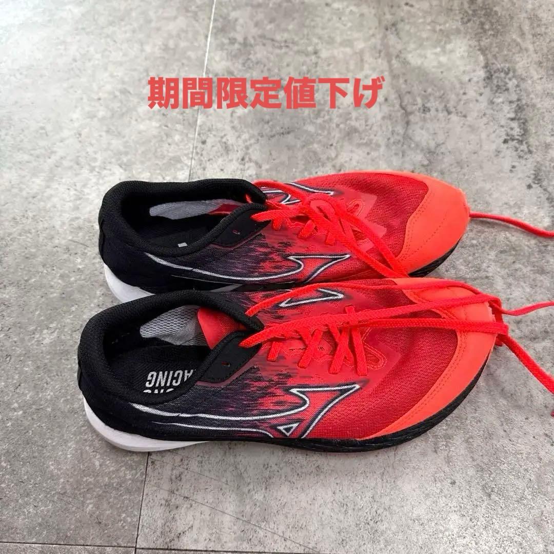 ら*そ様 ミズノ/エンジン トレーニングシューズ レッド/ブラック/ウェーブデュ