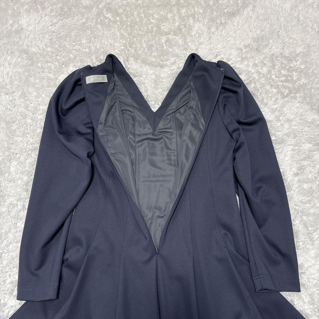 【CELFORD】セルフォード パフスリーブ Vネック フレアワンピース 濃紺