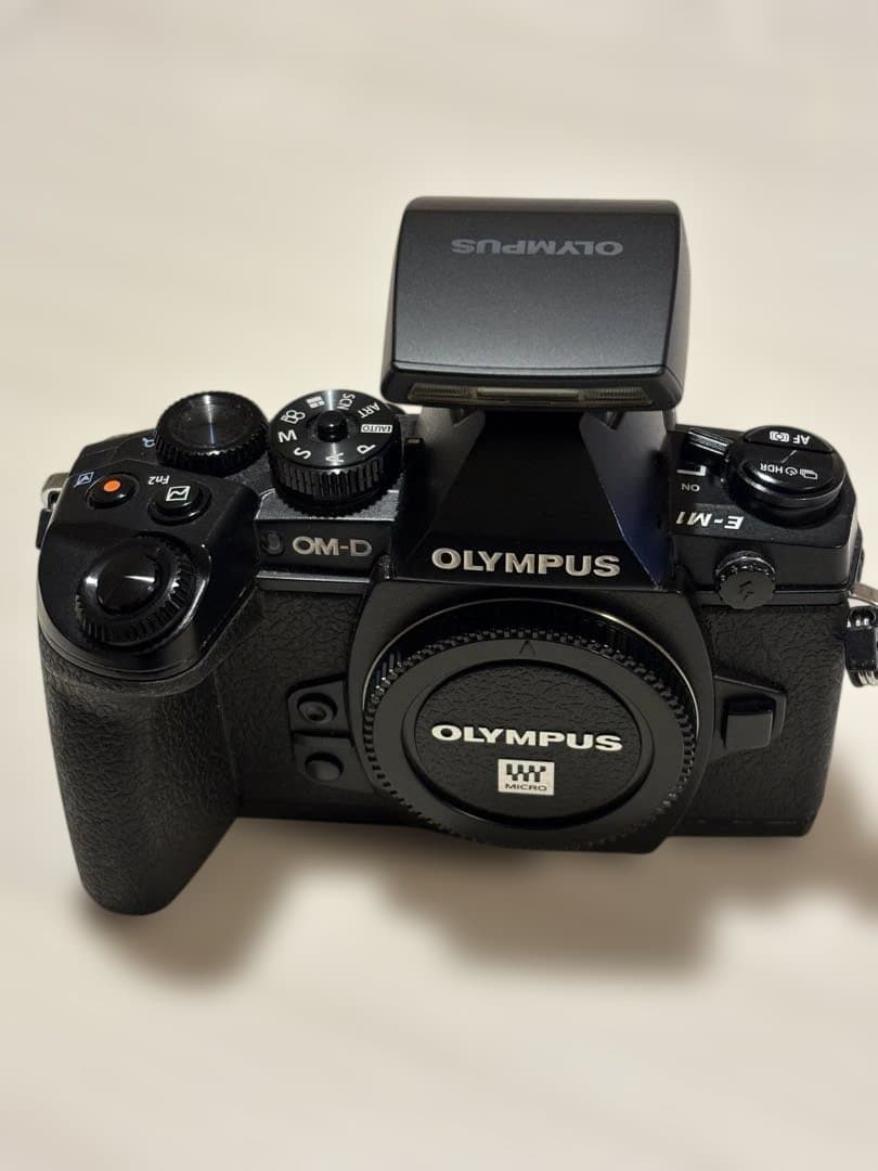 オリンパスOLYMPUS OM-D E-M1 ボディ 黒