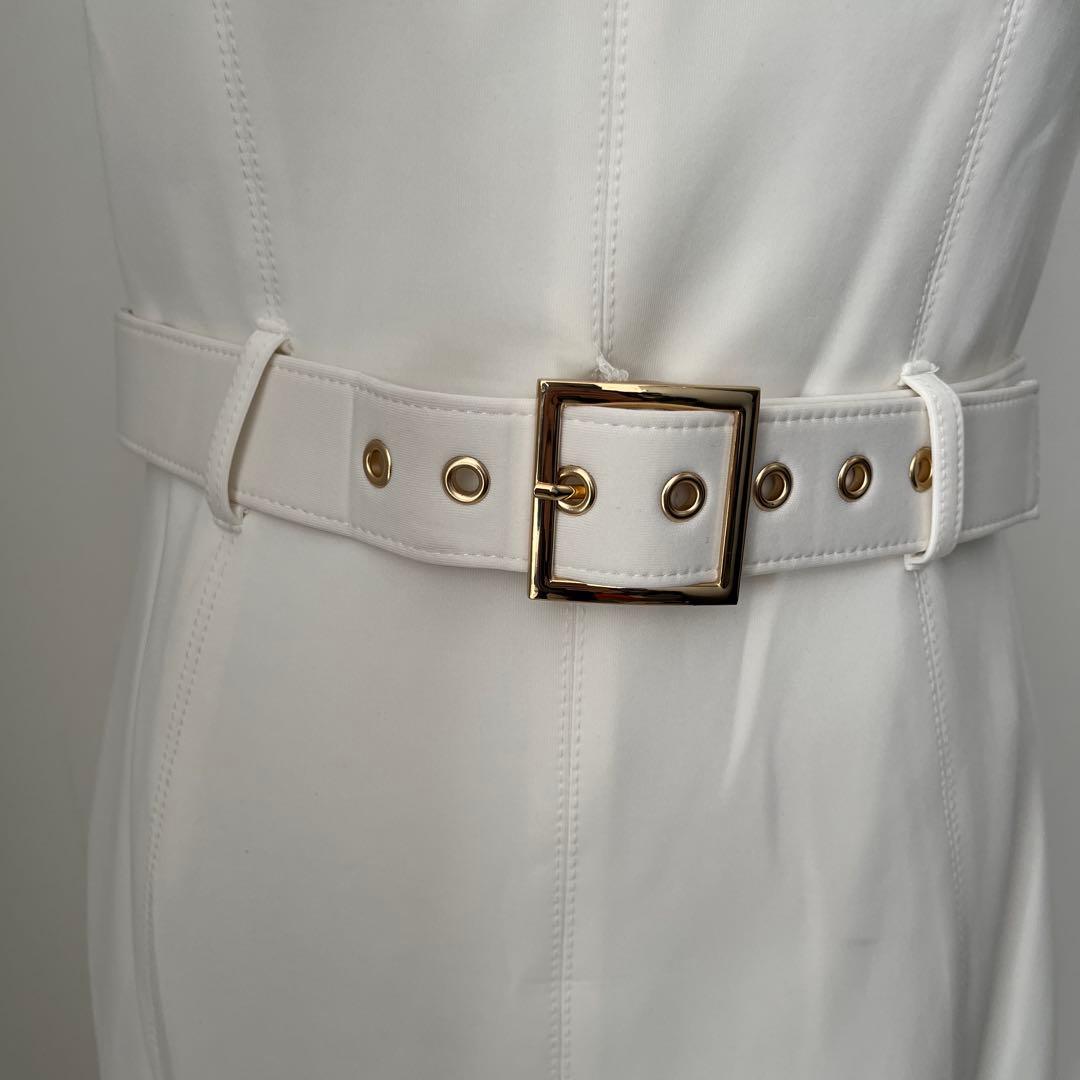 【新品】 白ノースリーブひざ丈ワンピース ベルト付き　L