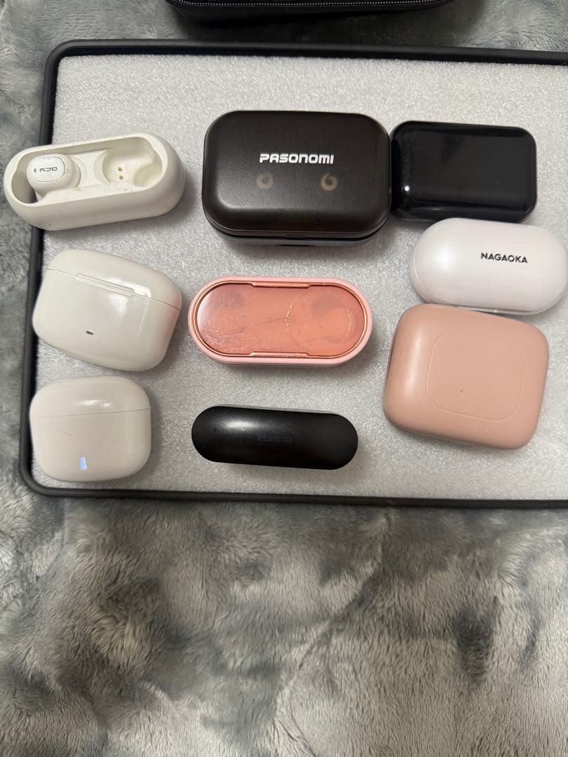 ジャンク品　ワイヤレスイヤホンセット（複数モデル）