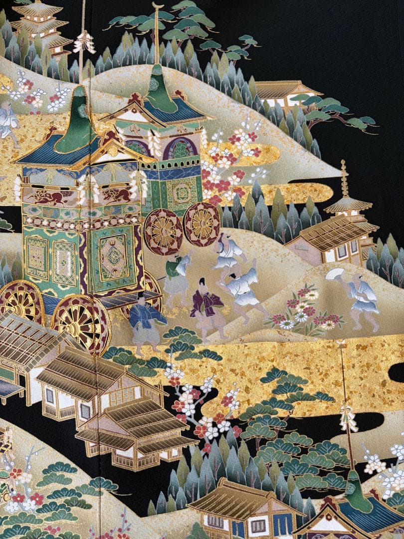 着物リメイク　黒留袖　ロングワンピース　　ゴールド　山車　作家物