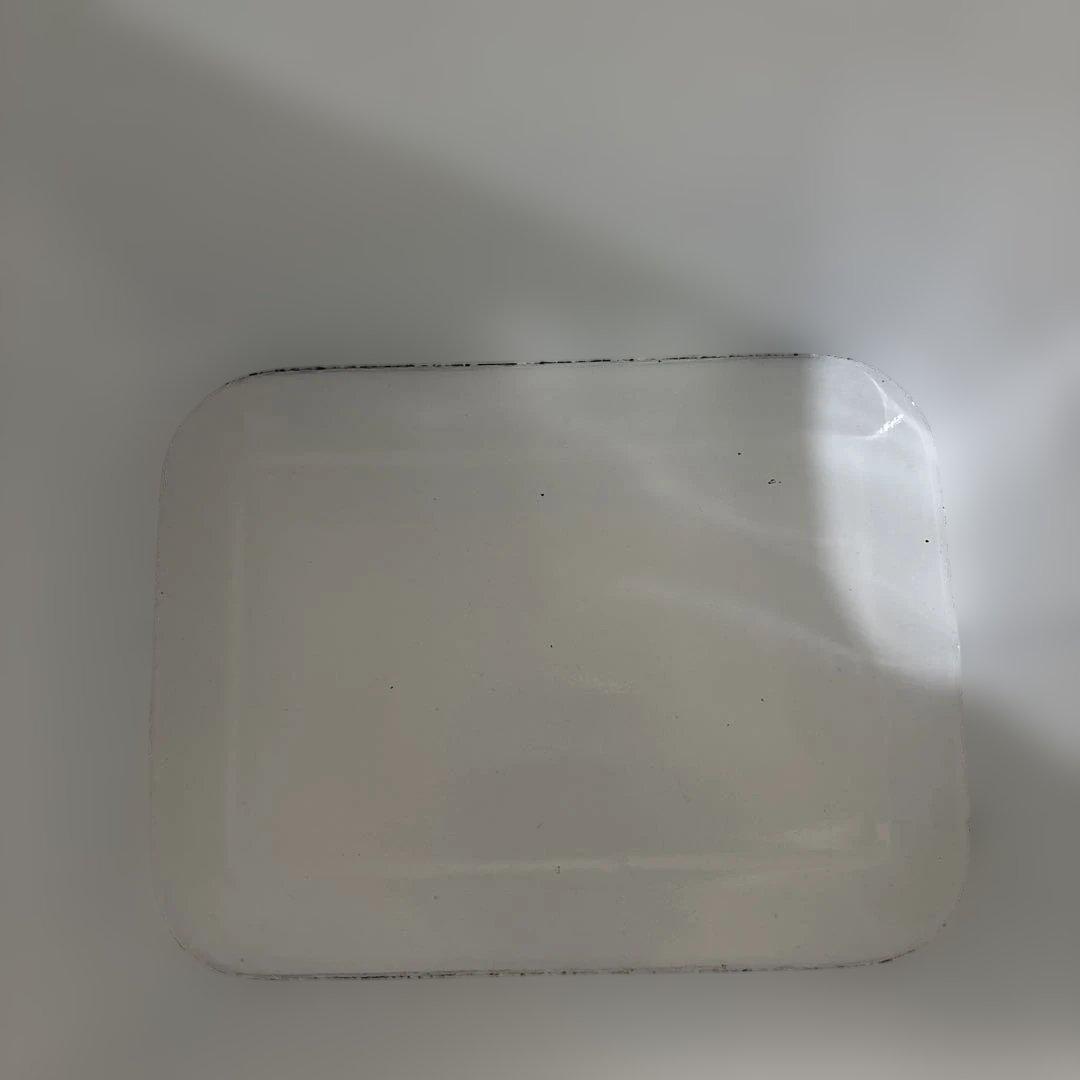 オールドファームハウス　ホーロー　ブレッド缶　大